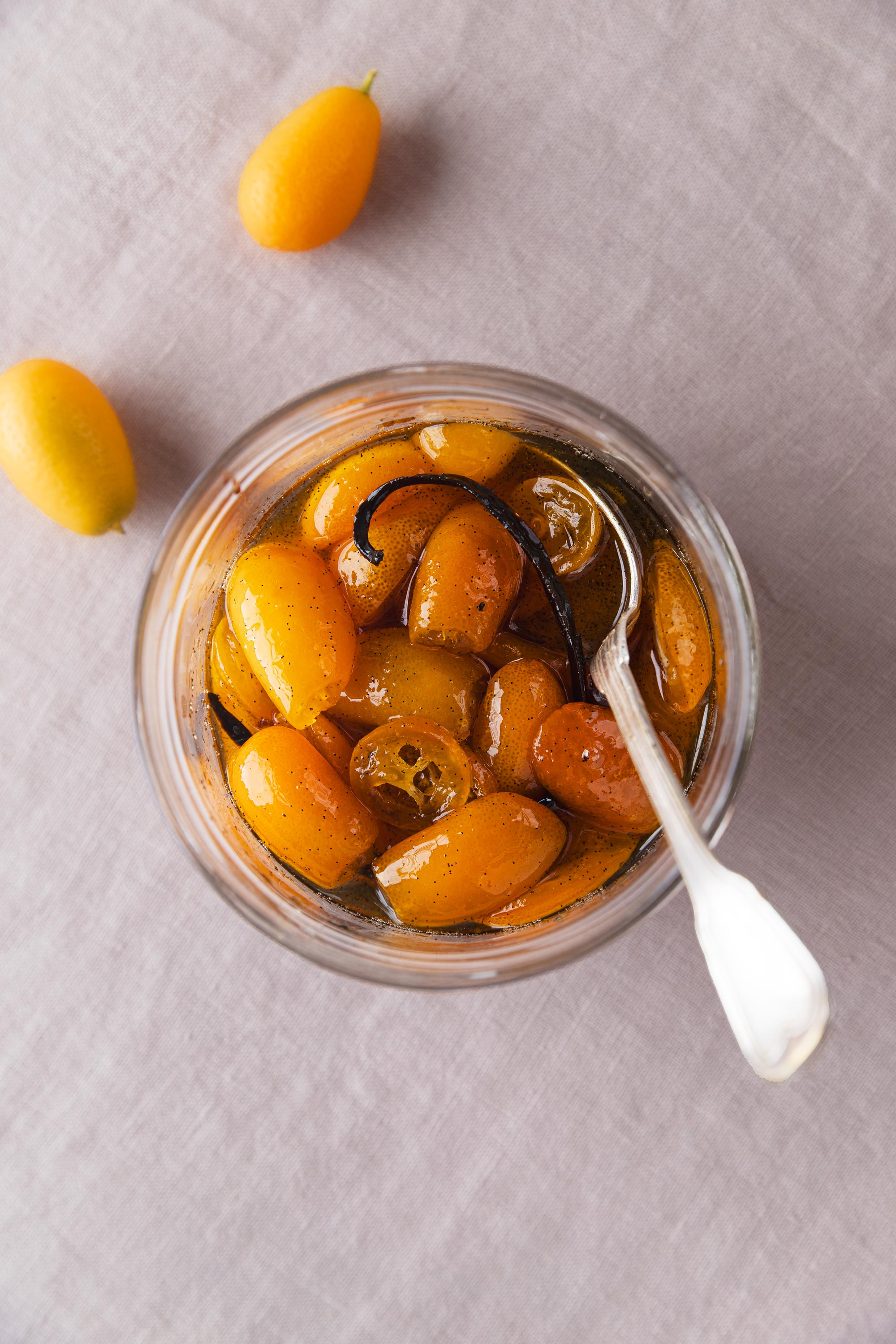 Kumquats confits au miel et vanille